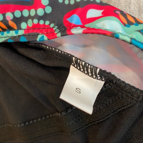 Bohemian colorful open back one piece cut out black swimsuit - Picture 5 of 8